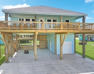 Unit for rent at 917 Westview, Crystal Beach, TX, 77650