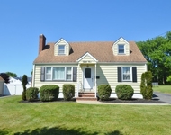 Unit for rent at 35 Troy Rd, East Hanover Twp., 07936-1423
