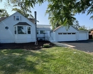 Unit for rent at 33 E Walnut Avenue, Des Plaines, IL, 60016