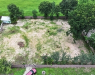Unit for rent at 21692 E Memorial Drive E, Porter, TX, 77365