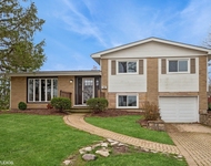 Unit for rent at 753 Magnolia Circle, Lombard, IL, 60148