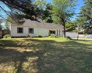 Unit for rent at 382 Jamaica Avenue, Medford, NY, 11763