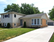 Unit for rent at 4715 W Lake Avenue, Glenview, IL, 60025