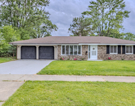 Unit for rent at 631 W Weathersfield Way, Schaumburg, IL, 60193
