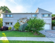 Unit for rent at 3 Edgewood Place, Great Neck, NY, 11024