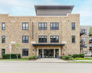 Unit for rent at 101 W Liberty Street W, Barrington, IL, 60010