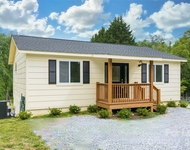 Unit for rent at 286 Berkeley Road, Hendersonville, NC, 28792
