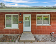 Unit for rent at 327 E Lake Street, Barrington, IL, 60010
