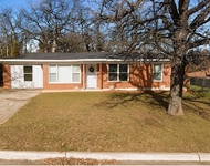 Unit for rent at 5912 Maceo Lane, Fort Worth, TX, 76112