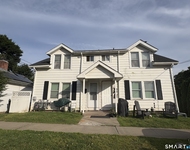 Unit for rent at 31-35 Warwick Street, Middletown, CT, 06457