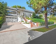 Unit for rent at 435 Dalehurst Avenue, LOS ANGELES, CA, 90024
