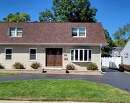 Unit for rent at 1110 S Chase Street, Wheaton, IL, 60189