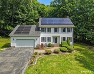 Unit for rent at 8 Bittersweet Drive, Ledyard, CT, 06335