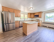 Unit for rent at 14 Pease Avenue, Middletown, CT, 06457