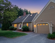 Unit for rent at 246 Winding Pond, Londonderry, 03053
