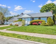 Unit for rent at 168 Lenox Avenue, Uniondale, NY, 11553