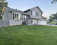 Unit for rent at 2s151 Avondale Lane, Lombard, IL, 60148