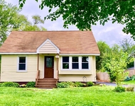 Unit for rent at 207 Village Road, Hinsdale, IL, 60521