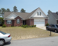 Unit for rent at 2937 Piney Mountain Drive, Hope Mills, NC, 28348