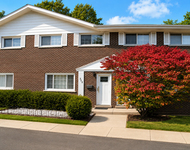Unit for rent at 322 Skokie Boulevard, Wilmette, IL, 60091