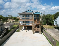 Unit for rent at 175 W 6th Street, Kemah, TX, 77565
