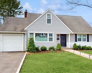Unit for rent at 170 Wetherill Road, Garden City, NY, 11530