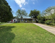 Unit for rent at 45 17th Avenue N, Texas City, TX, 77590