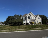 Unit for rent at 9 Trevor Court, Manchester, CT, 06040
