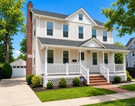 Unit for rent at 120 South 2nd St, Lindenhurst, NY, 11757