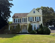 Unit for rent at 13 Walnut Street, Glen Head, NY, 11545