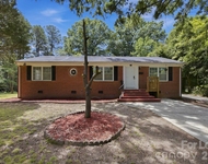 Unit for rent at 631 Townsend Avenue, Gastonia, NC, 28052