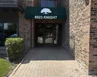 Unit for rent at 8923 Knight Avenue, Des Plaines, IL, 60016