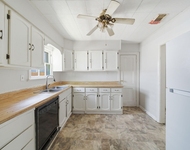 Unit for rent at 410 Live Oak Street, Pasadena, TX, 77506
