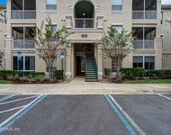 Unit for rent at 8601 Beach Boulevard, Jacksonville, FL, 32216