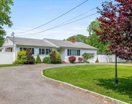Unit for rent at 431 Head Of The Neck Road, Bellport, NY, 11713