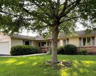 Unit for rent at 112 Braemar Drive, Elk Grove Village, IL, 60007