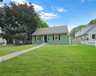 Unit for rent at 507 W Wesley Street, Wheaton, IL, 60187