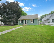 Unit for rent at 507 W Wesley Street, Wheaton, IL, 60187
