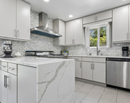 Unit for rent at 3701 Keenan Lane, Glenview, IL, 60026