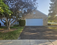 Unit for rent at 10 King Drive, Streamwood, IL, 60107