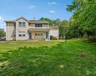 Unit for rent at 4 Chelsea Drive, Piscataway, NJ, 08854