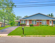 Unit for rent at 16 B Sycamore Access Road, Manahawkin, NJ, 08050