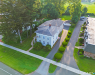 Unit for rent at 324 Main Street, Portland, CT, 06480