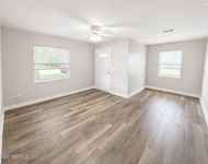 Unit for rent at 10415 Briarcliff Road E, Jacksonville, FL, 32218