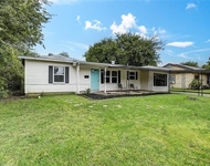 Unit for rent at 802 E Dallas Street, Mansfield, TX, 76063