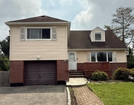 Unit for rent at 6 Gateway Street, Bethpage, NY, 11714