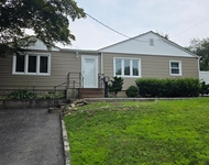Unit for rent at 28 Roundhill Drive, Yonkers, NY, 10710