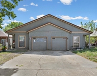 Unit for rent at 911 Crockett St, Lockhart, TX, 78644