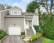 Unit for rent at 4 Pinewood Circle, White Plains, NY, 10603