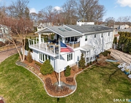Unit for rent at 5 Woodland Drive, Old Saybrook, CT, 06475